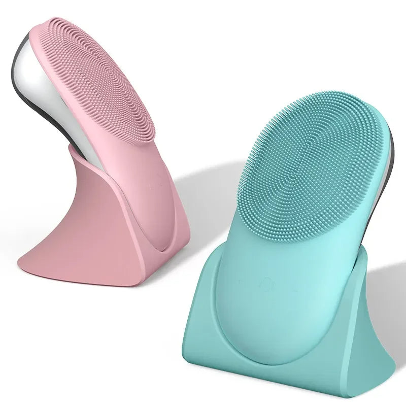 VibraGlow™ Cleansing Brush