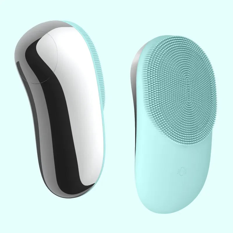 VibraGlow™ Cleansing Brush